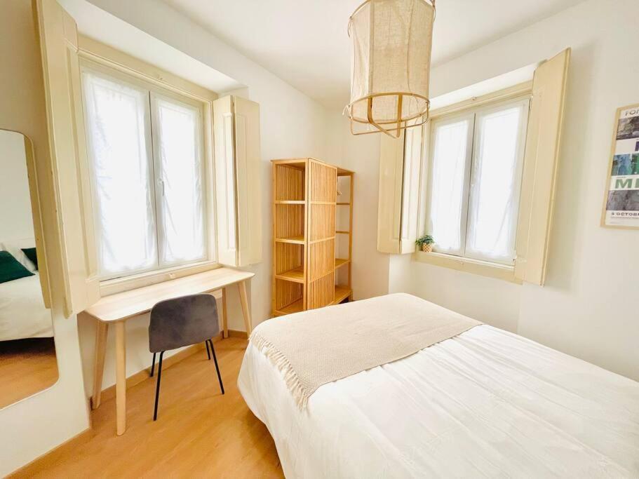 Rsrc New Ac & Bright 1br